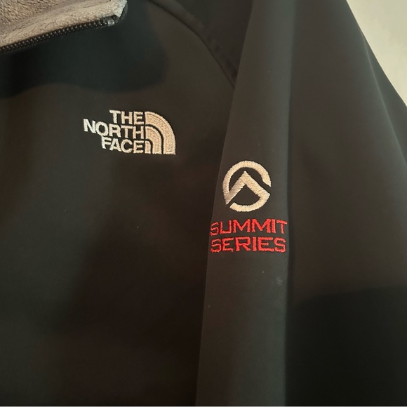 The North Face Black Performance Windstopper Jacket with Gray Collar - Picture 3 of 10